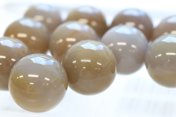 【20mm球】アゲート(めのう)　天然石　パワーストーン　球体を集めて撮影